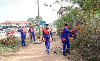 Zoomlion provided technical and logistical aid, such as a skip truck, shovels, tricycles