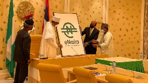 Buhari launch di currency at di Presidency for Abuja