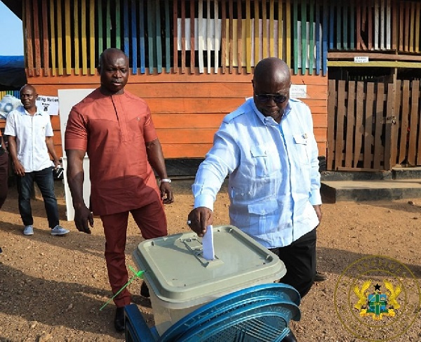 President Akufo-Addo casting his vote