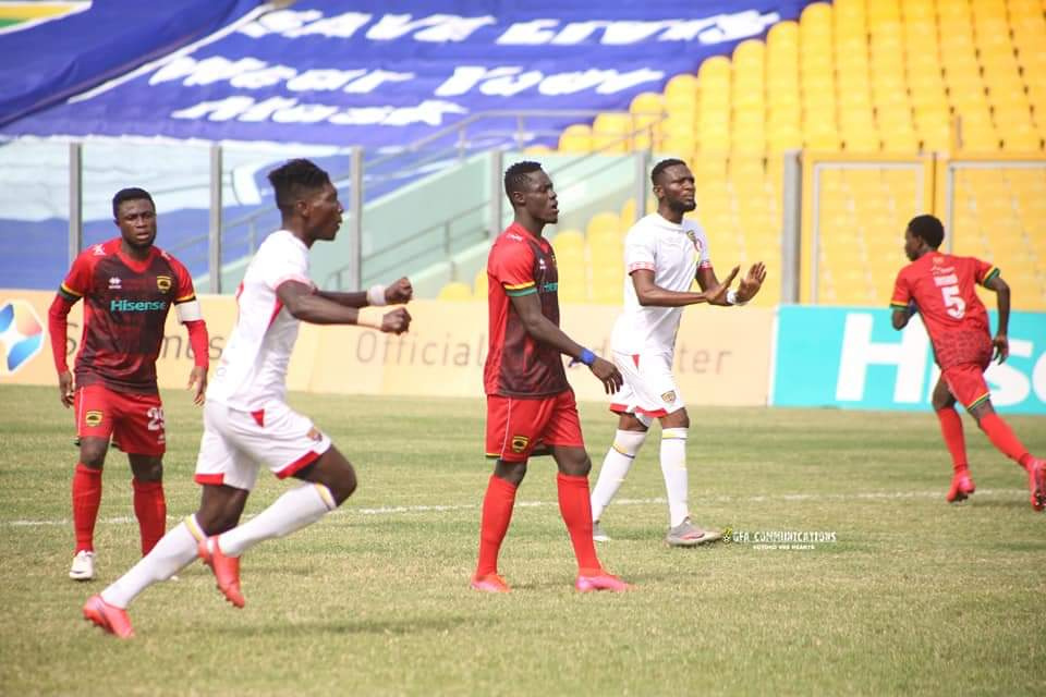 Hearts returned from Eleven Wonders with maximum points after snatching a 1-0 win