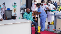 President Nana Addo Dankwa Akufo-Addo receiving the coronavirus jab