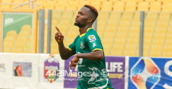 Isaac Mintah, Aduana Stars forward