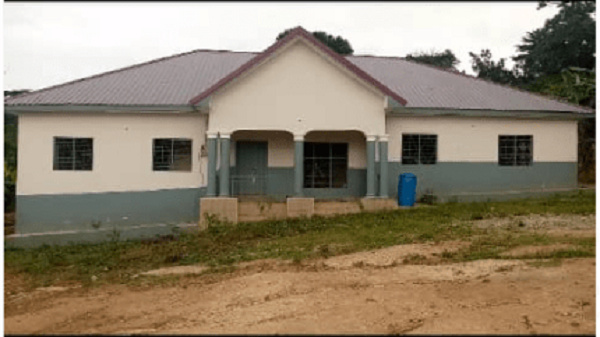 Residents of Esaase are appealing for the completion of the CHPS compound