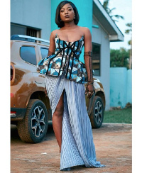 Ghanaian female singer, Efya