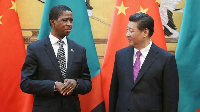 Zambian President Edgar Lungu (L) and President Xi Jinping