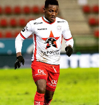 Daniel Opare in action for Zulte Waregem