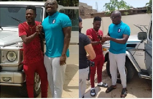 Shatta Wale recieves new G-Wagon on his birthday