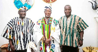 Jinapor accompanied the vice president on his visit to the Jakpa Palace at Damongo