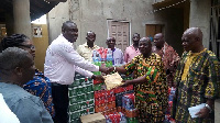 Nii Anang-La, MCE presenting items to Nii Kraku II, Tema Mantse.