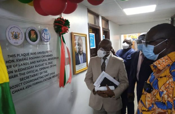 Lands minister inaugurates project office for artisanal miners