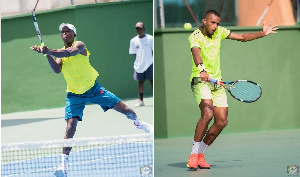 Felix Hounkpevi [left] vrs Thomas Sethodji [right]