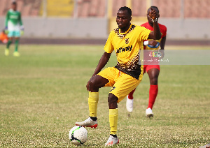 Ashantigold Midfielder, Appiah McCarthy