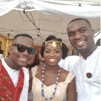 Joe Mettle with is manager and his wife