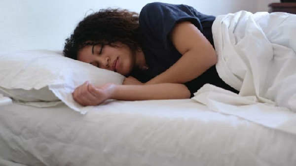 People who sleep inappropriately feel tired during the day