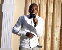 Comedian Ajeezay