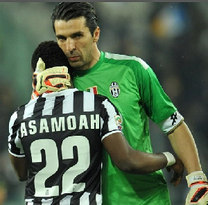 Kwadwo Asamoah Buffon