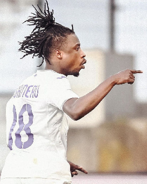 Midfielder, Majeed Ashimeru