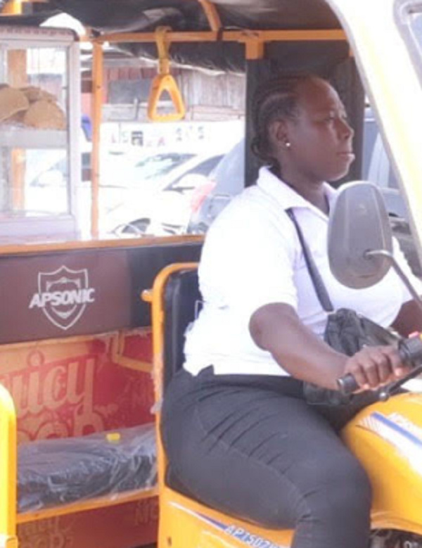 Edna Acheampong sells fruits on a tricycle