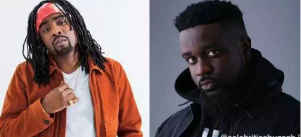 American rapper, Wale was lambasted by a social media user for hyping Sarkodie's 'no pressure' album