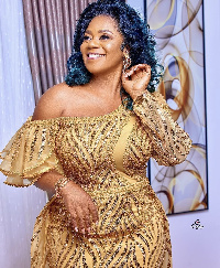 Piesie Esther,  gospel musician