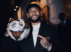 Neymar With AFCON 2022 Final Ball.jfif