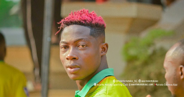 Asante Kotoko midfielder,Justice Blay