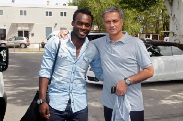 Michael Essien and former Chelsea coach Jose Mourinho