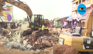 Ongoing construction of the bridge at Dome Crossing Taxi rank