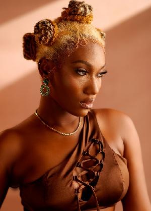 Wendy Shay3