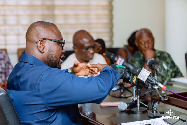 The minister addressing the press in Accra