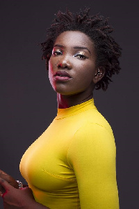 Ebony Reigns, late musician