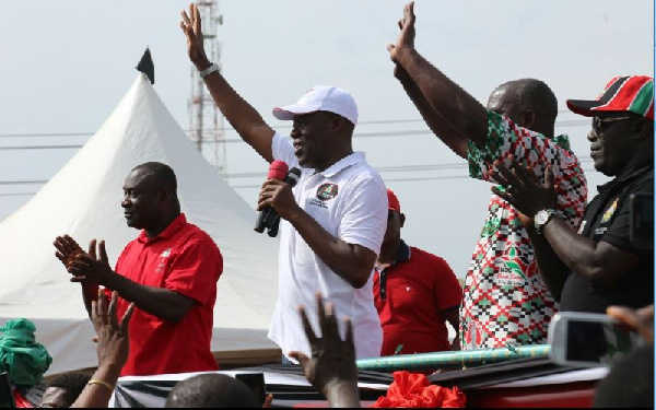 Vice President Amissah-Arthur addressing the people of Prestea-Huni