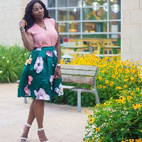 Floral print skirt