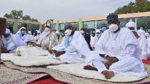 Muslims Praying.