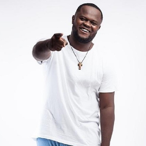 Cwesi Oteng shows support for E-Levy