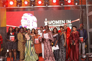 Women In Entreprenuership Award 2023 637x424.jpeg