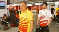 Avram Grant with Gerard Nus (File photo)