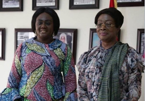 Barbara Oteng Gyasi (L) and Chief Justice Sophia Akuffo