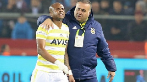 Ayew Finger Injury