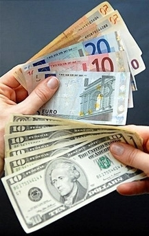 Dollar Euro Money