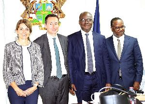 BoG officials with IMF mission chief and his team