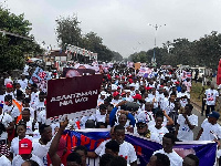 A massive crowd poured out on the streets to show support for Alan in the Ashanti Region