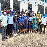 Students of Wood World Mission School and Darksta Foundation staff in a group photo