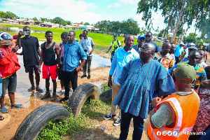 Bawumia Visits Flooded Volta