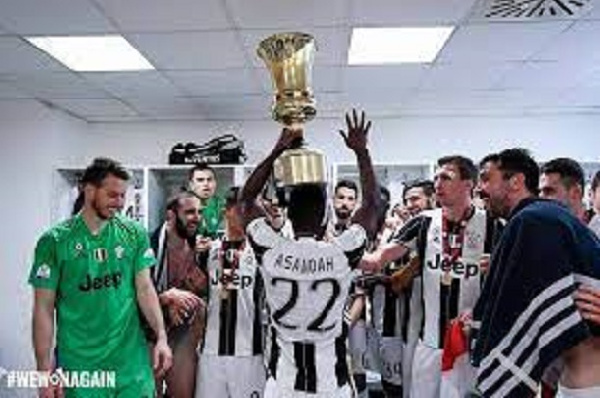 Former Black Stars midfielder, Kwadwo Asamoah (M)