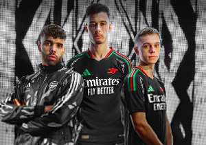 Raya, Martinelli, Trossard wearing the new kit