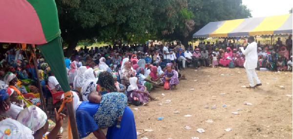 Alhaji Haruna Abdulai addressing the people