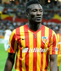 Asamoah Gyan, Black Stars striker