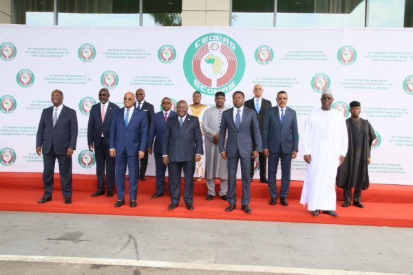 ECOWAS leaders in a group photo after a summit in Accra