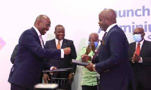 Michael Ansah (L), CEO of GIADEC and Kwasi Osei Ofori, CEO of Rocksure International